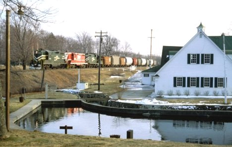 MIGN Train at Paris MI